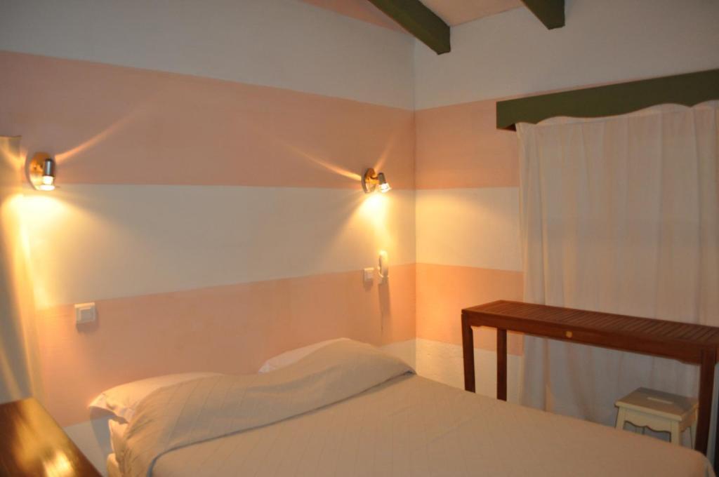 Hotel Restaurant L'Incudine Zonza Quarto foto